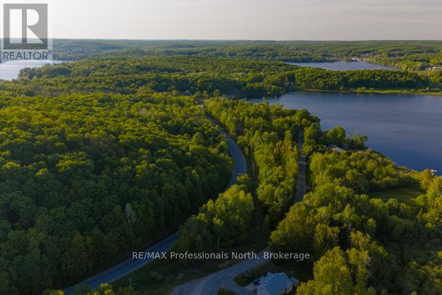 1068 Woods Road Property Photo 12