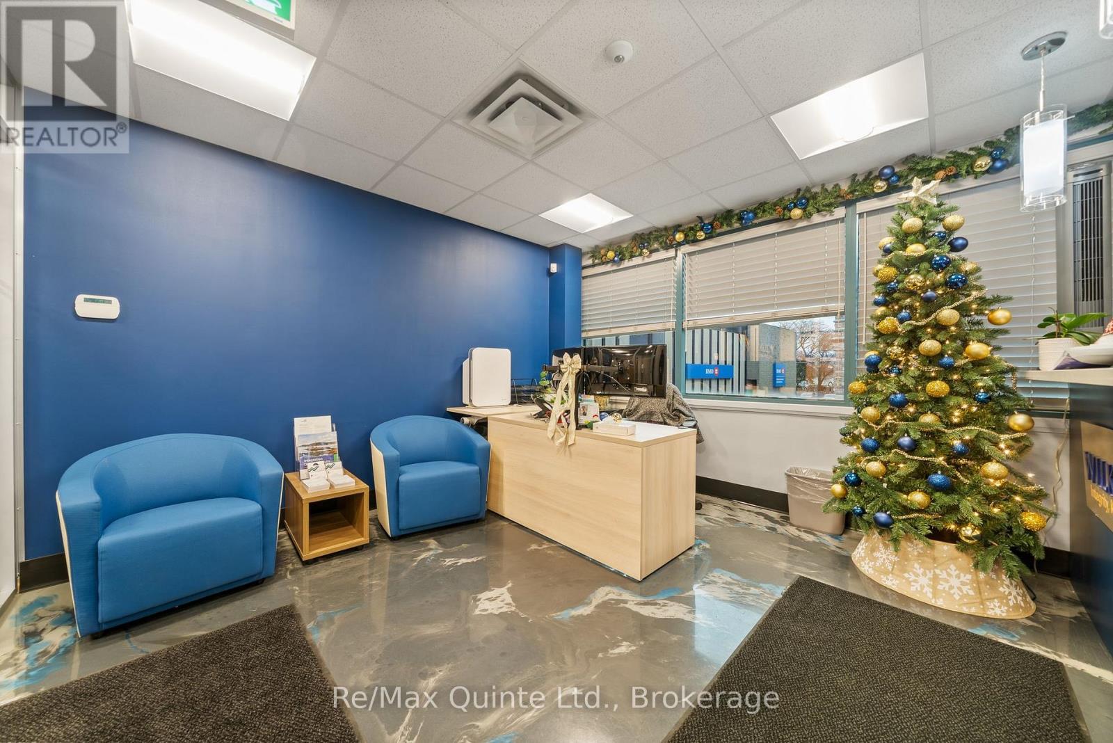 50 Dundas Street Property Photo 8