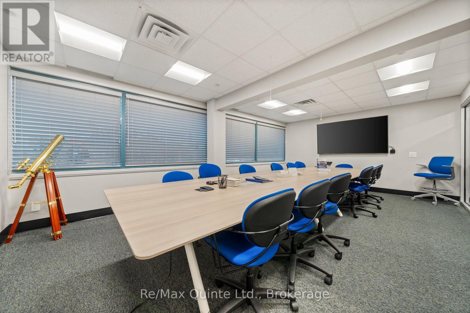 50 Dundas Street Property Photo 11