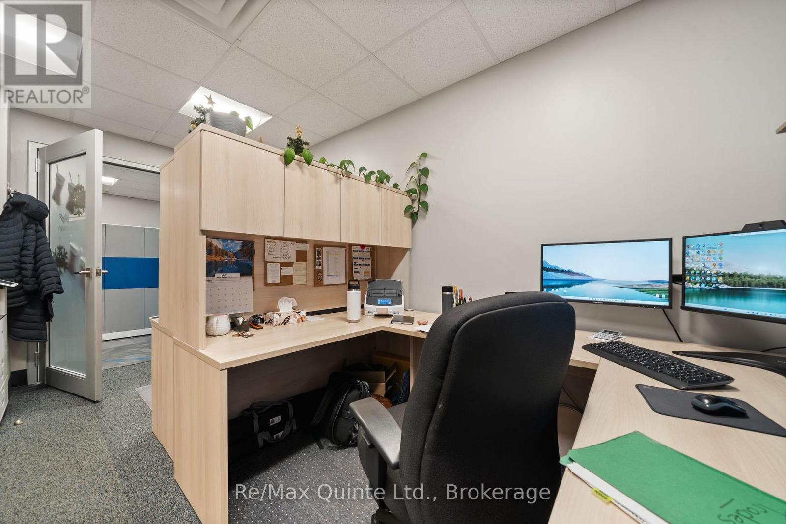 50 Dundas Street Property Photo 14