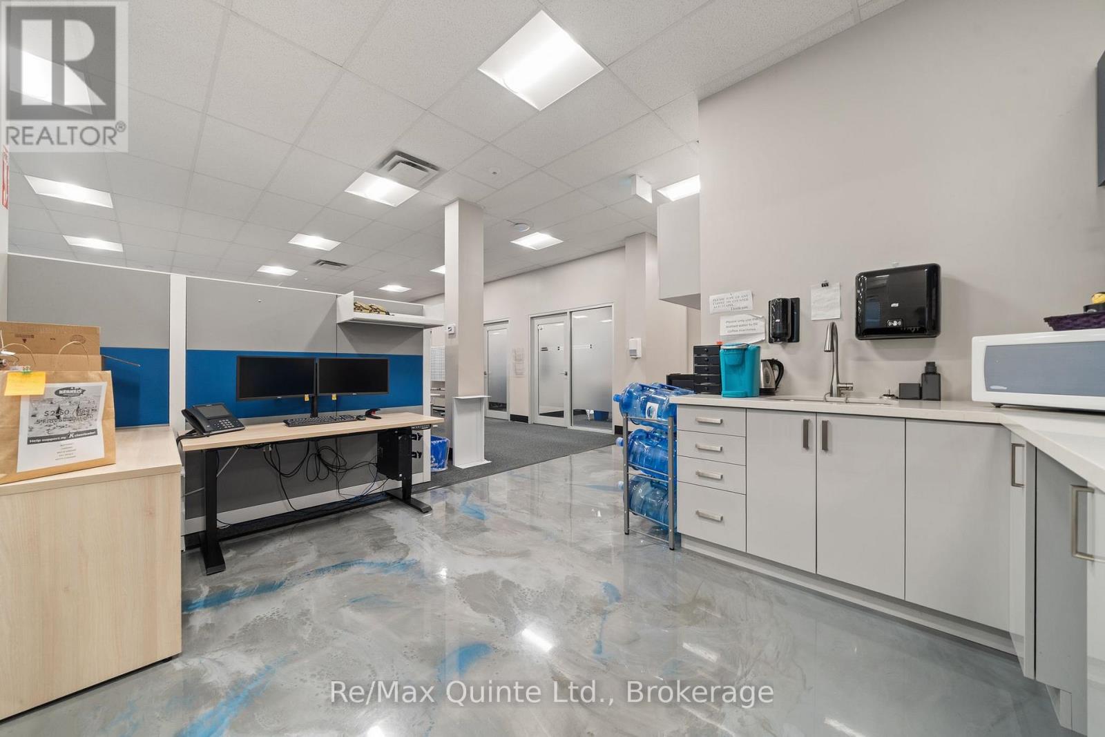 50 Dundas Street Property Photo 35