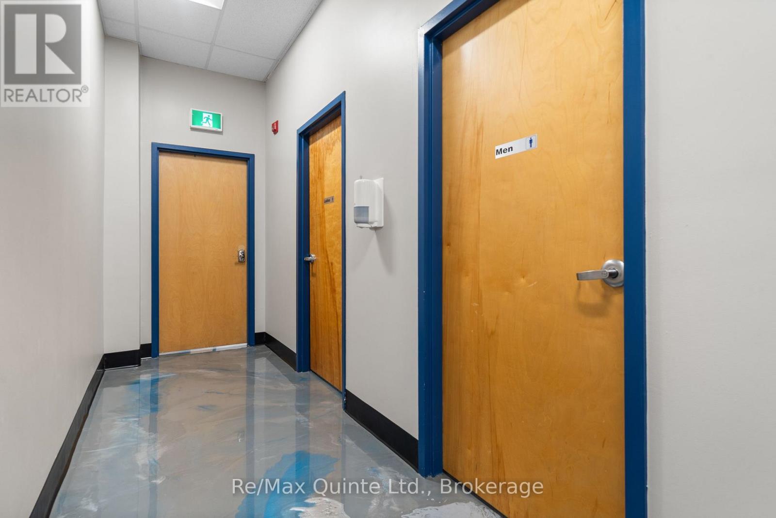 50 Dundas Street Property Photo 36