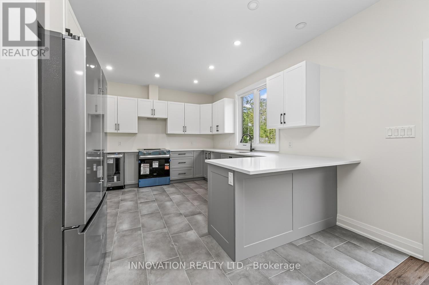 3249 Elizabeth Street Property Photo 12