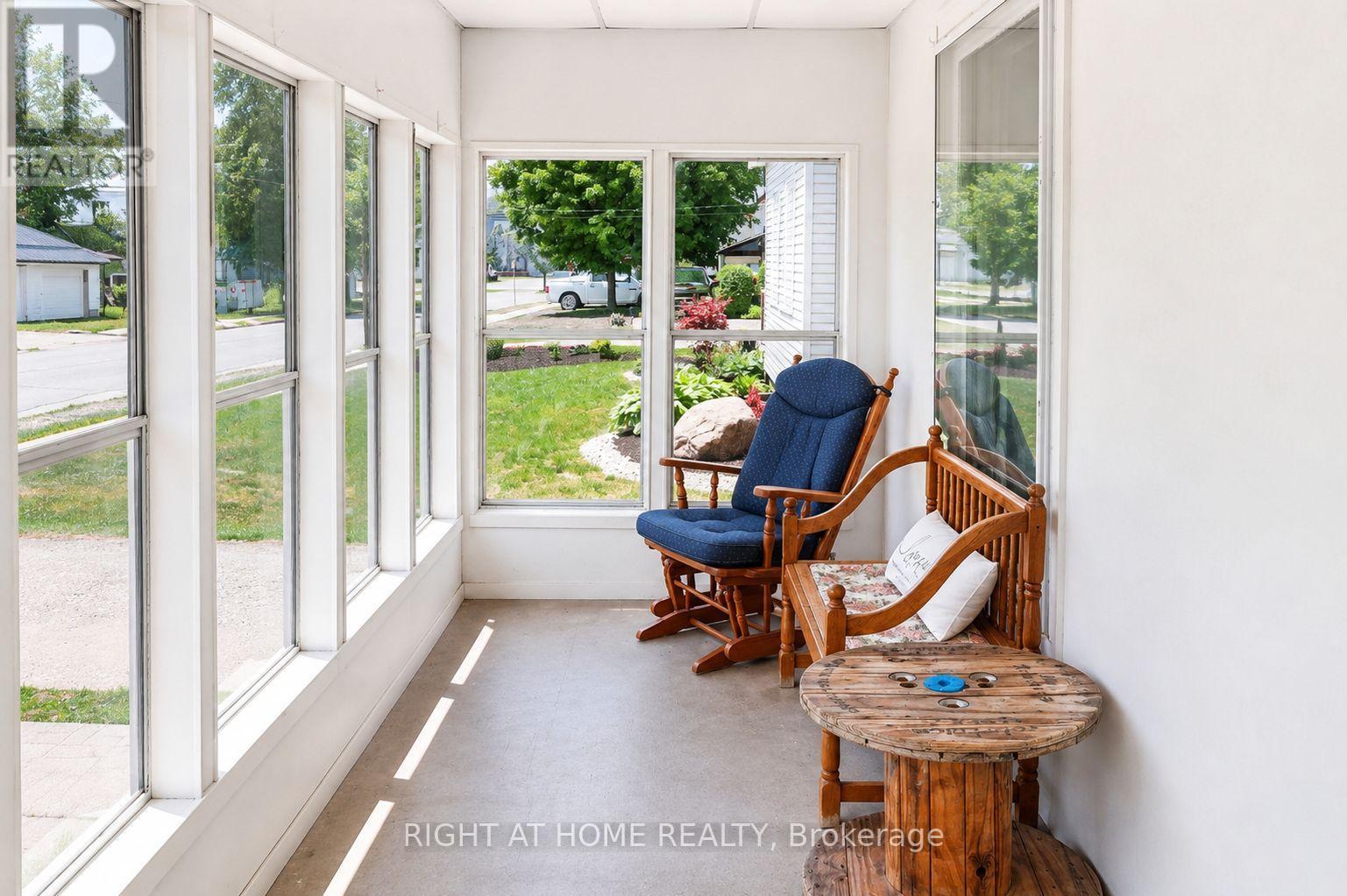12 Pearl Street Property Photo 3