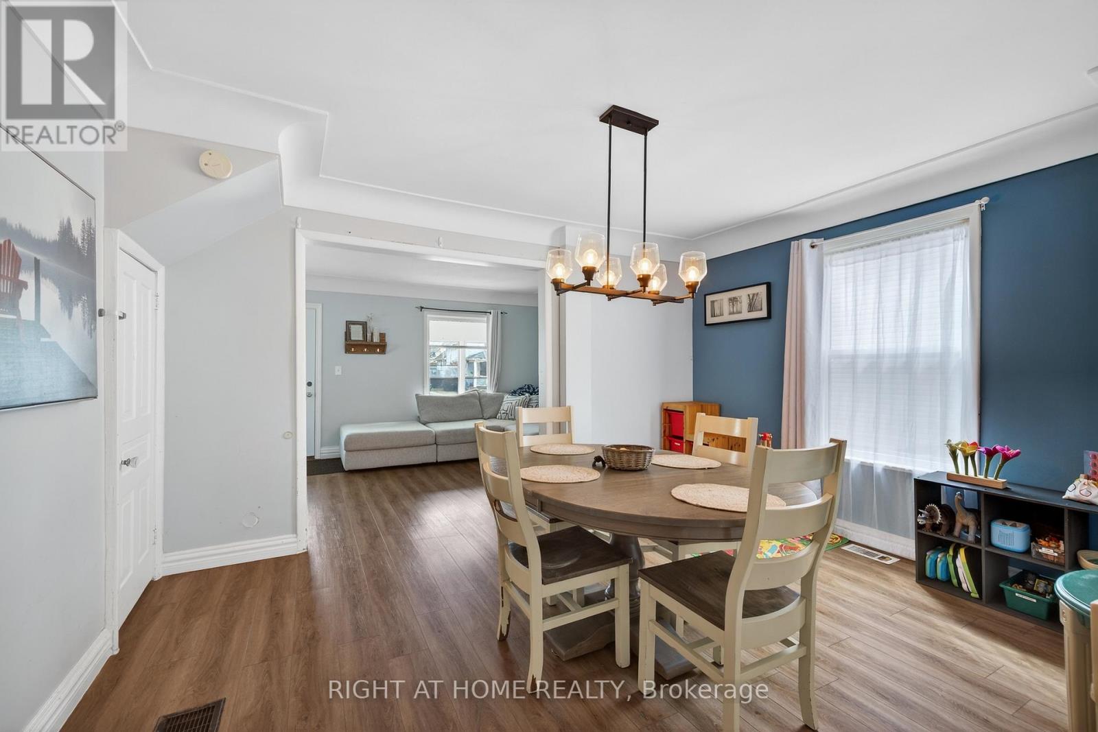 12 Pearl Street Property Photo 8