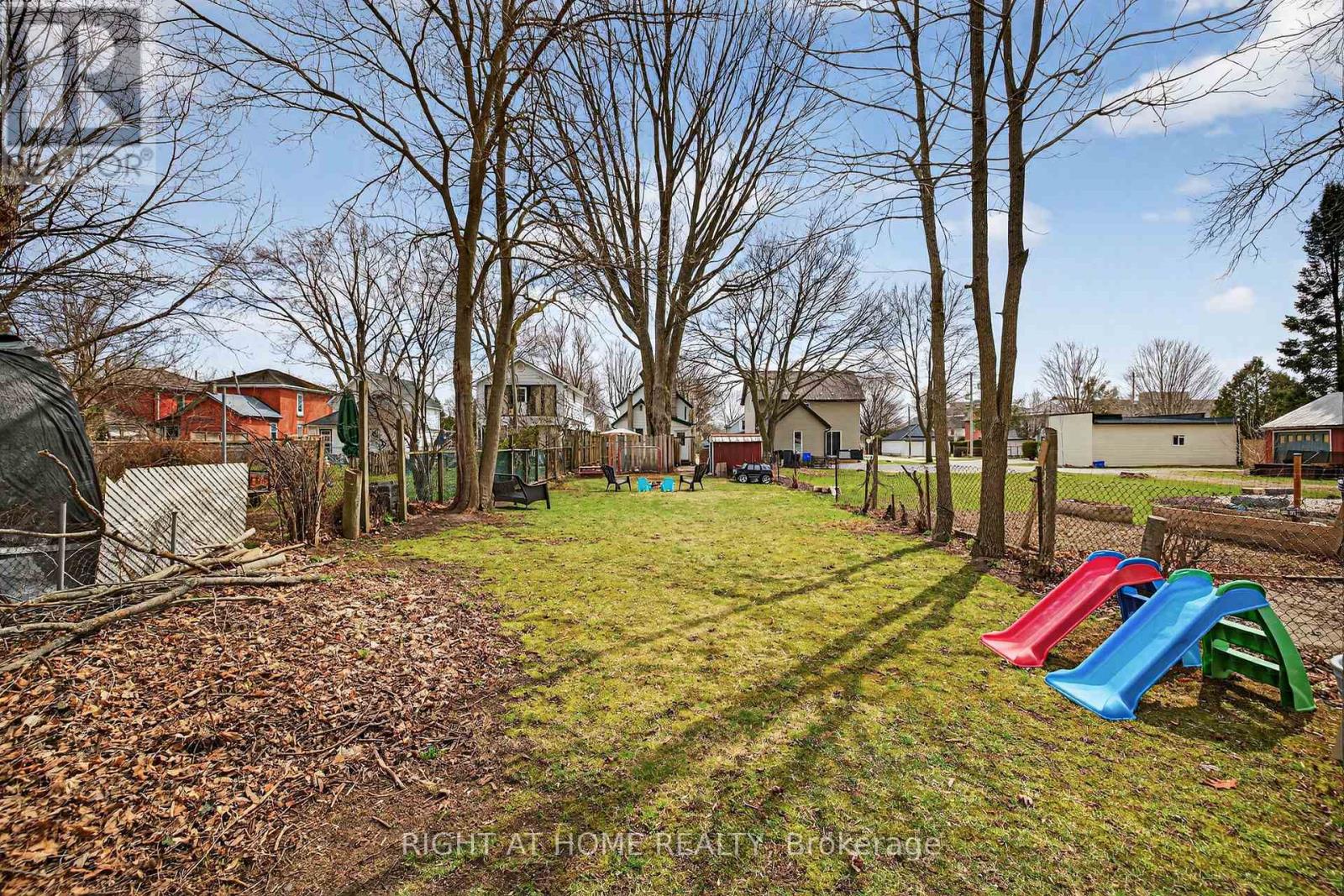 12 Pearl Street Property Photo 26