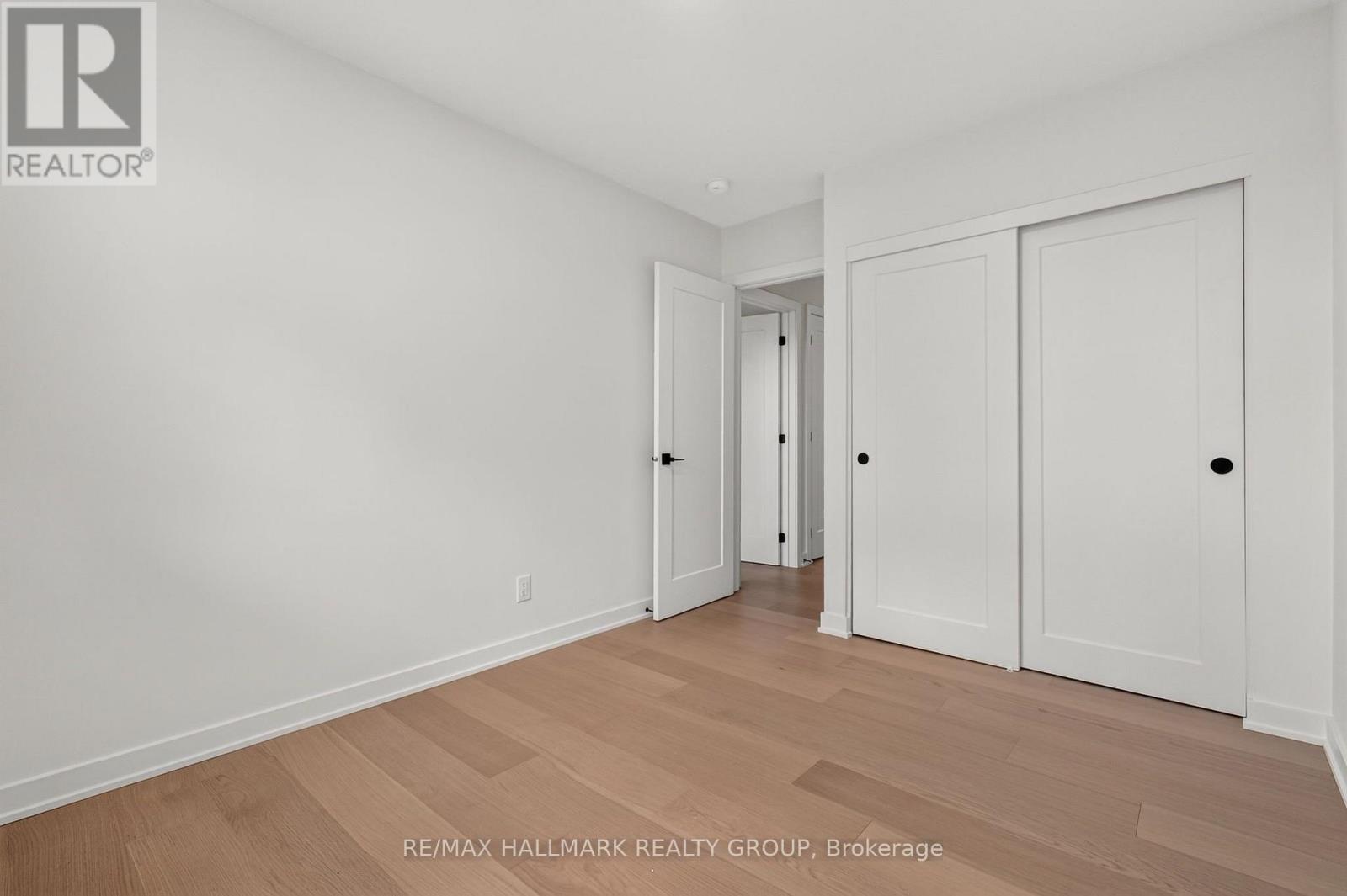 38 - 660 Hochelaga Street Property Photo 28
