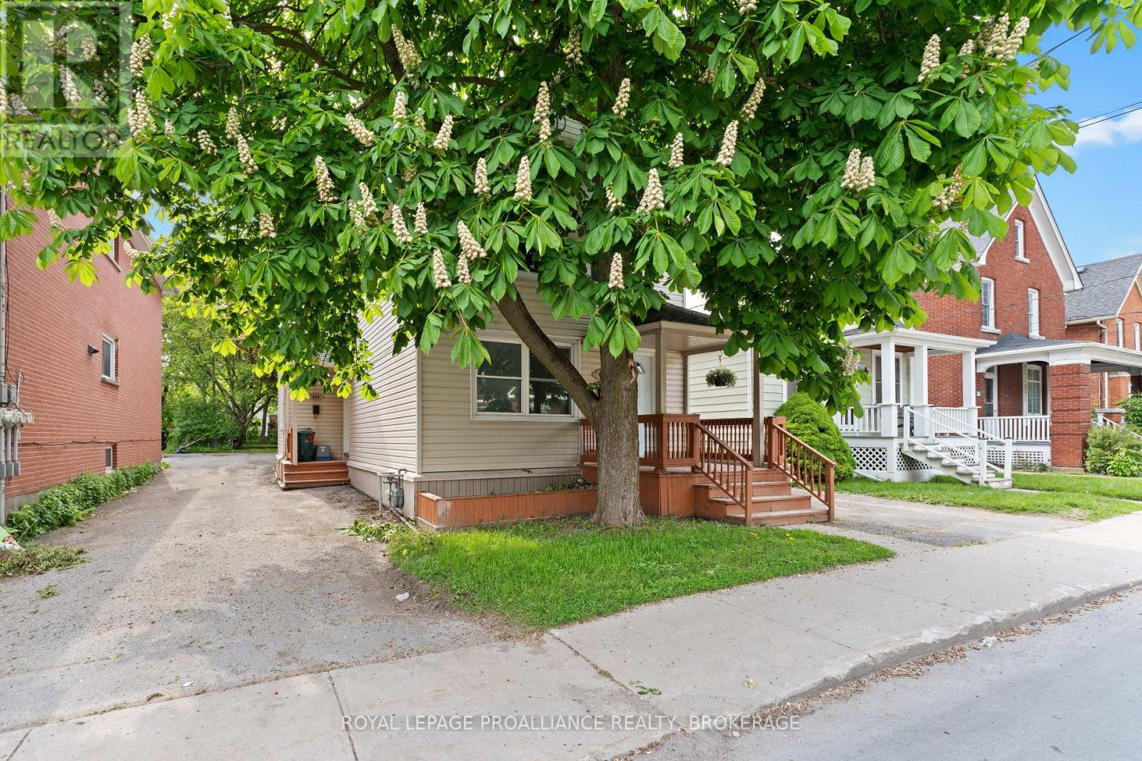 468-470 Victoria Street Property Photo 1