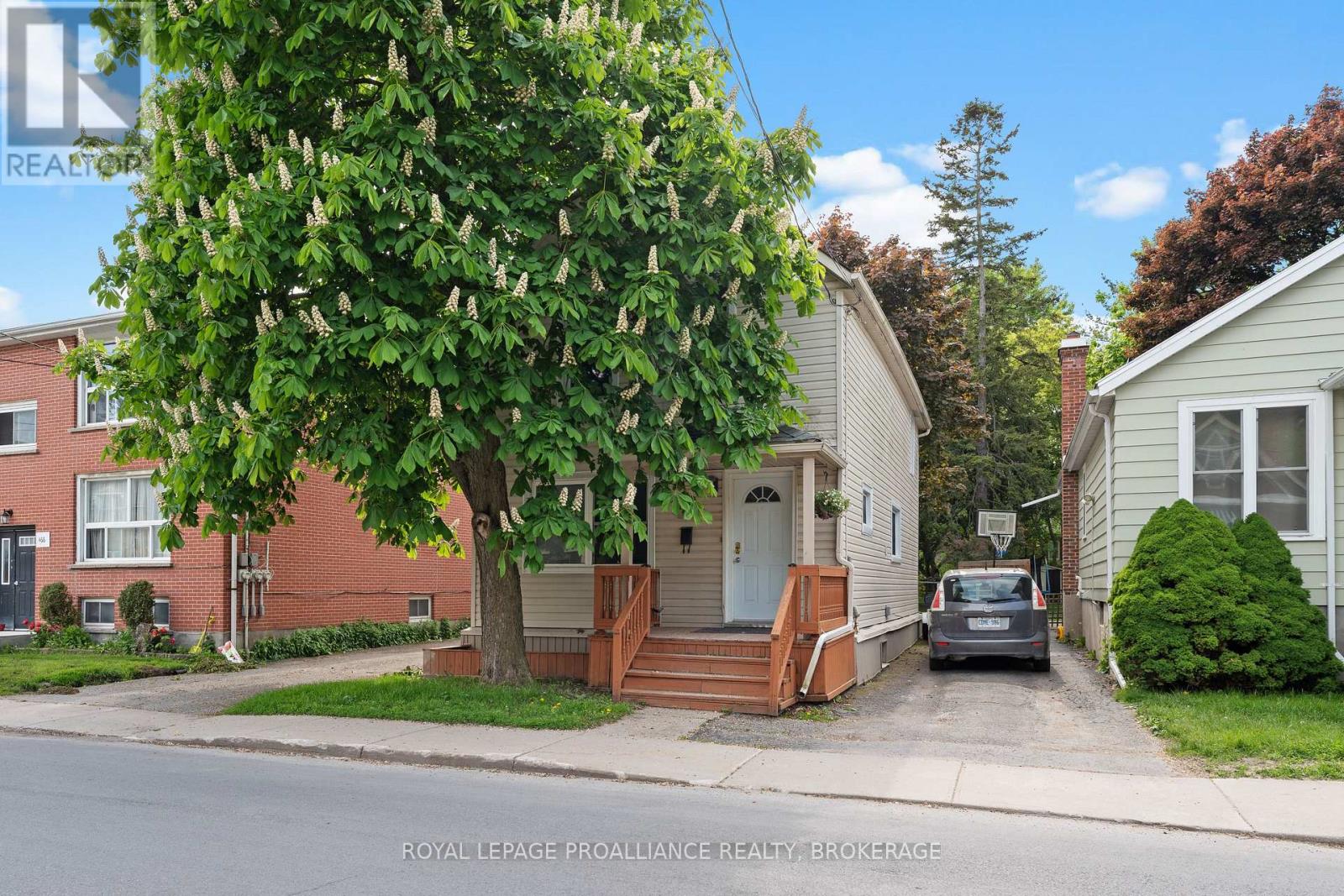 468-470 Victoria Street Property Photo 2