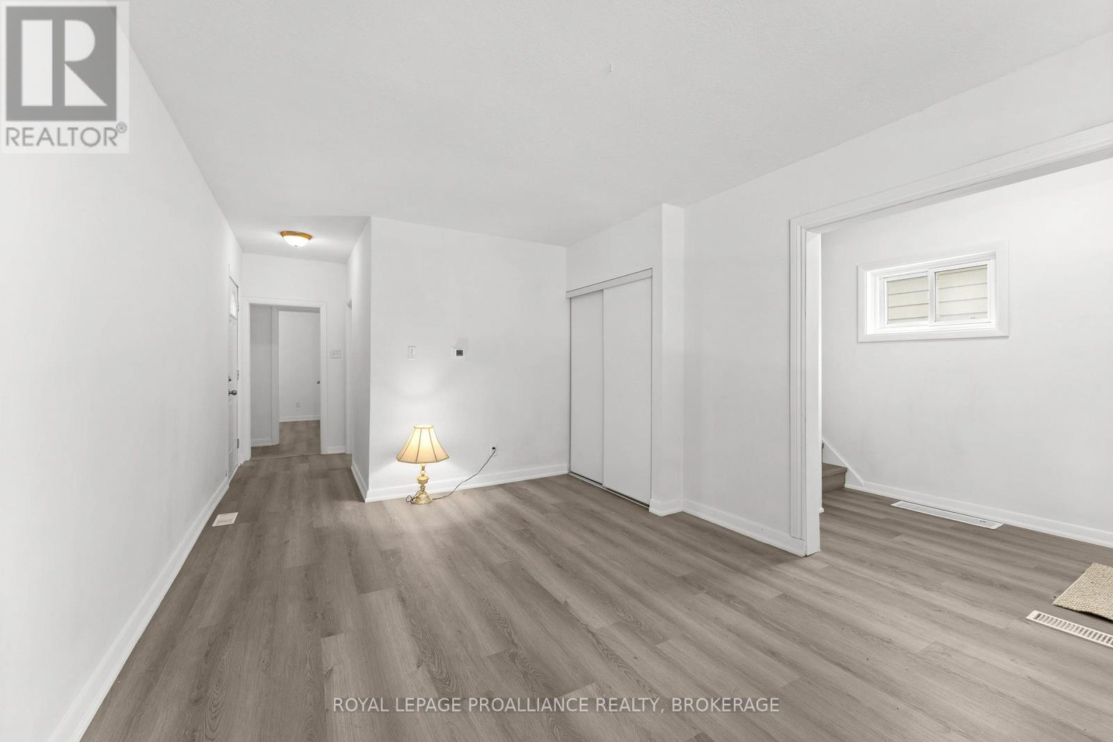 468-470 Victoria Street Property Photo 12