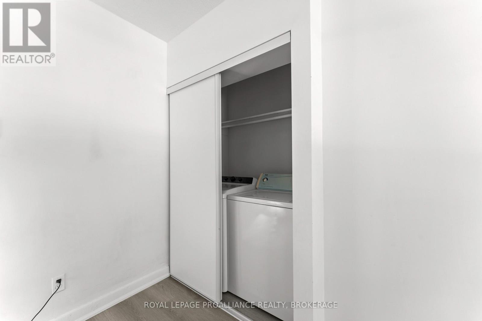 468-470 Victoria Street Property Photo 13
