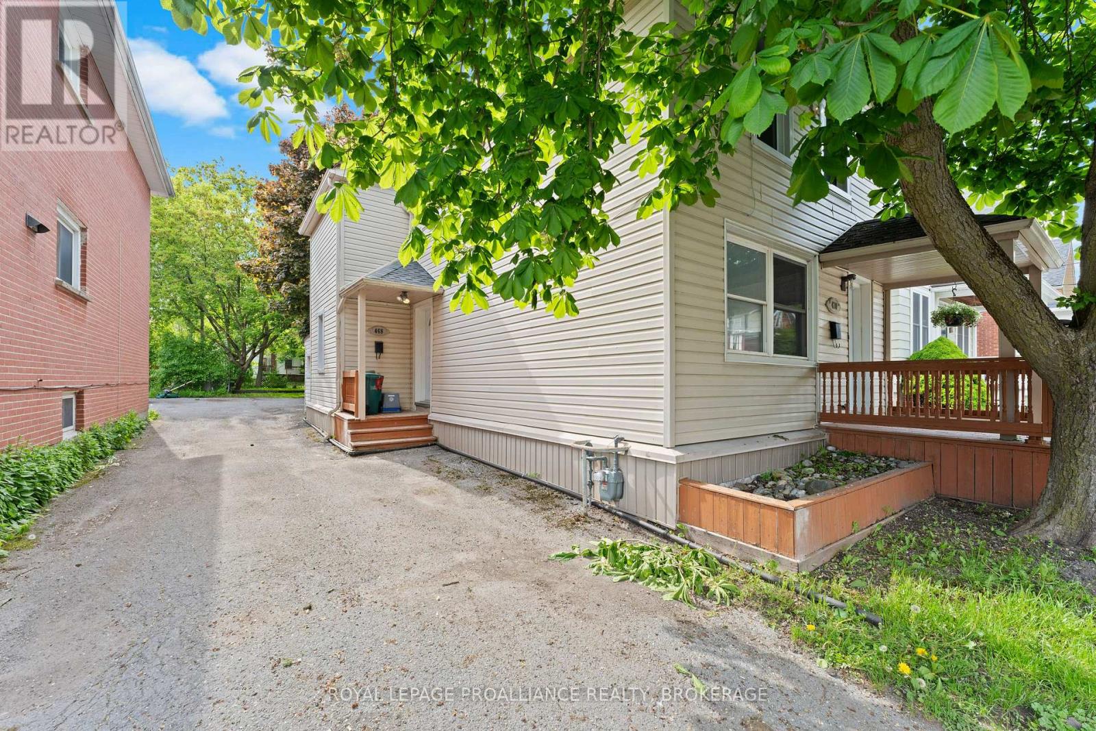 468-470 Victoria Street Property Photo 39