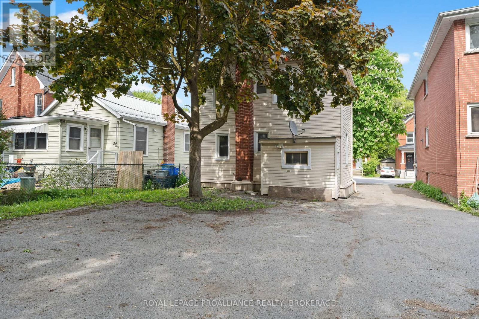 468-470 Victoria Street Property Photo 41