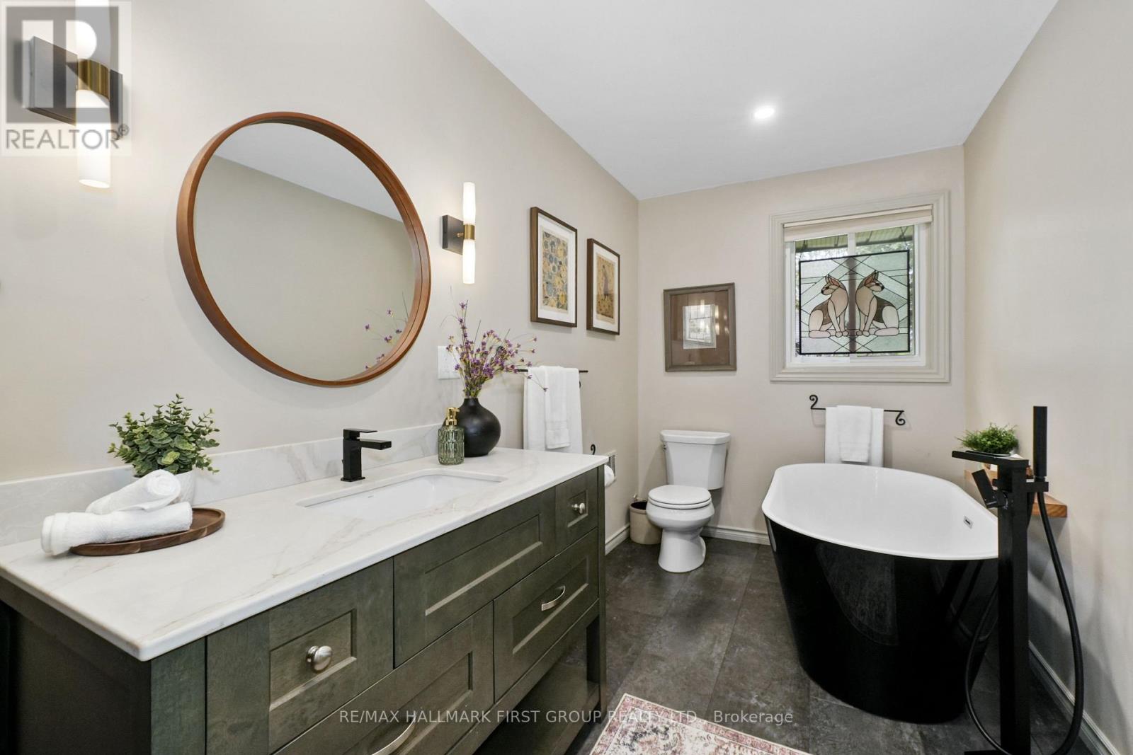 8310 Smylie Road Property Photo 25