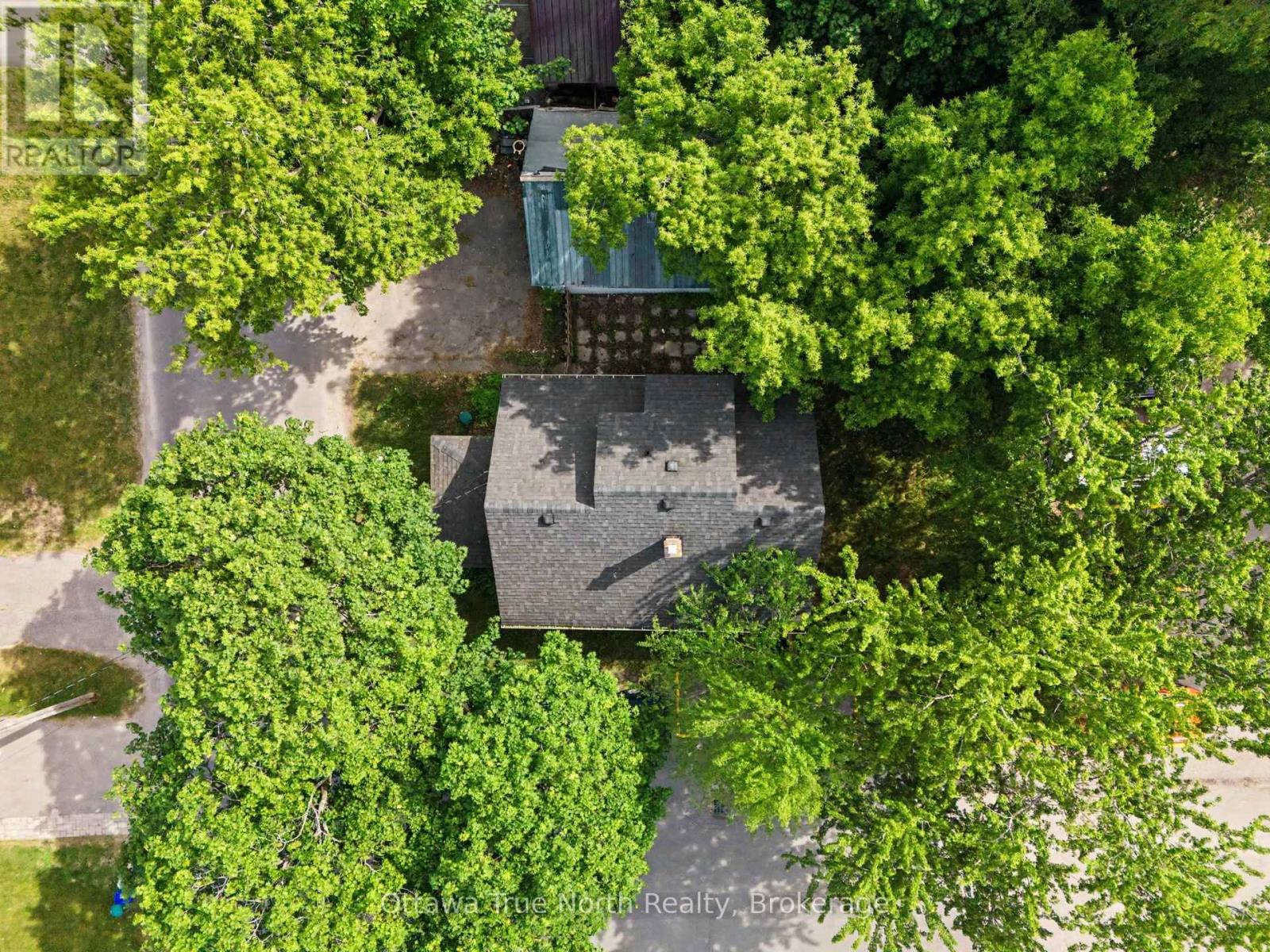 108 Maley Street Property Photo 10