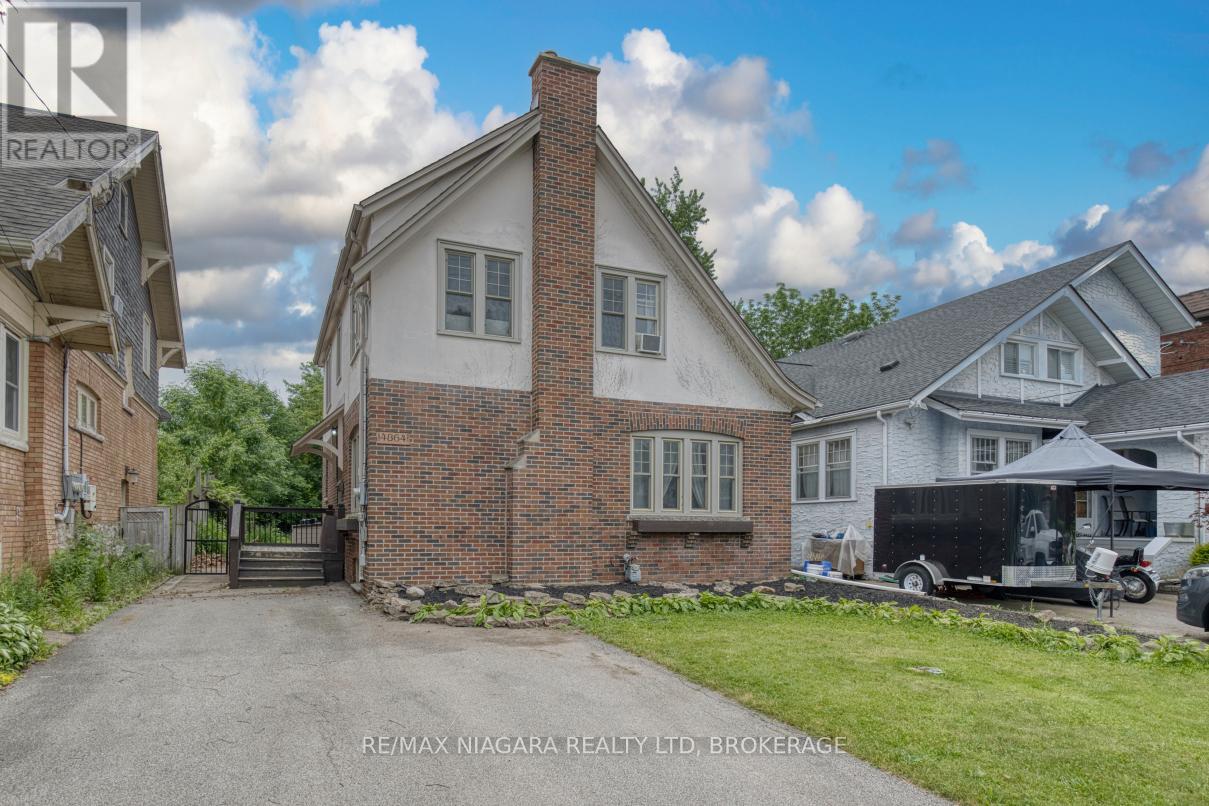 4864 Simcoe Street Property Photo 1