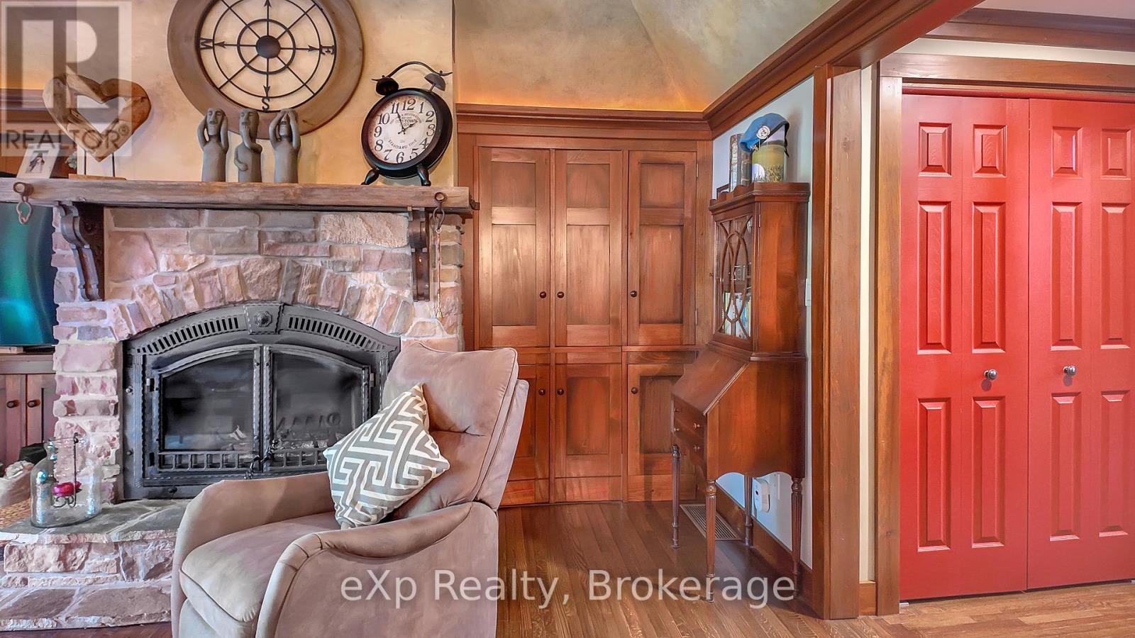 633598 Artemesia-glenelg Townline Property Photo 10