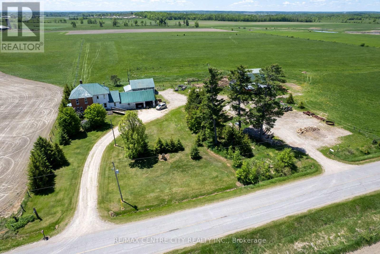 817 Snake River Line Property Photo 9