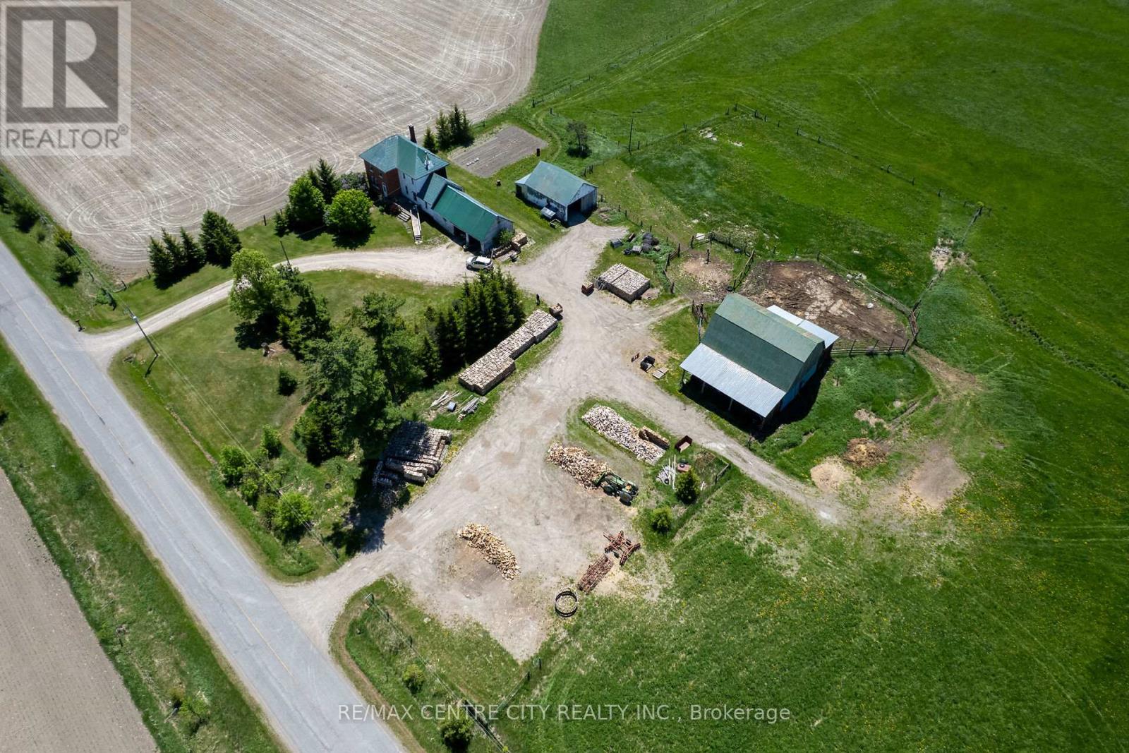817 Snake River Line Property Photo 10