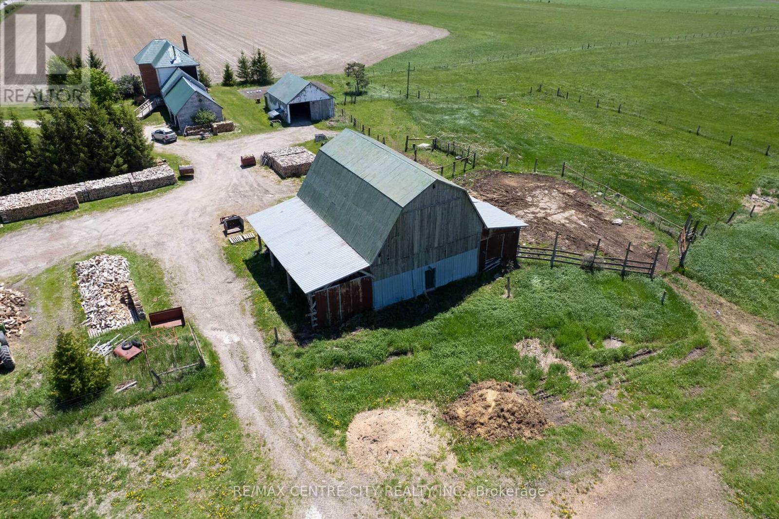 817 Snake River Line Property Photo 13