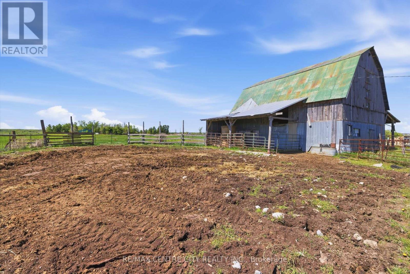 817 Snake River Line Property Photo 19