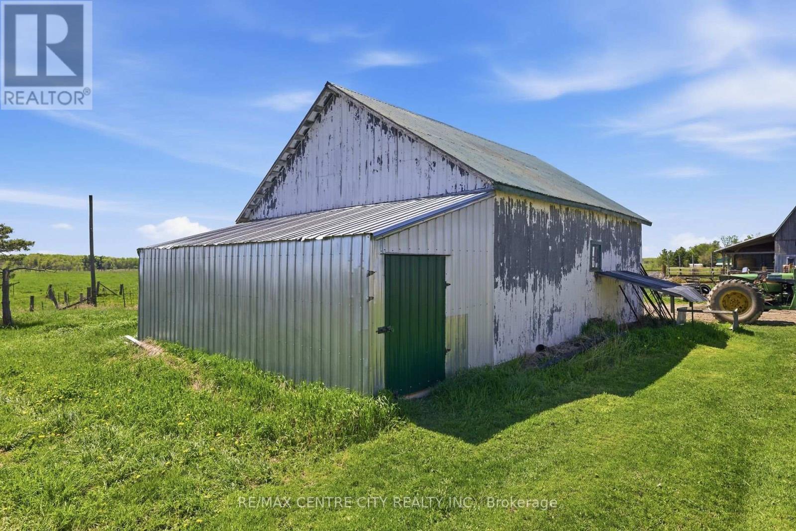 817 Snake River Line Property Photo 22