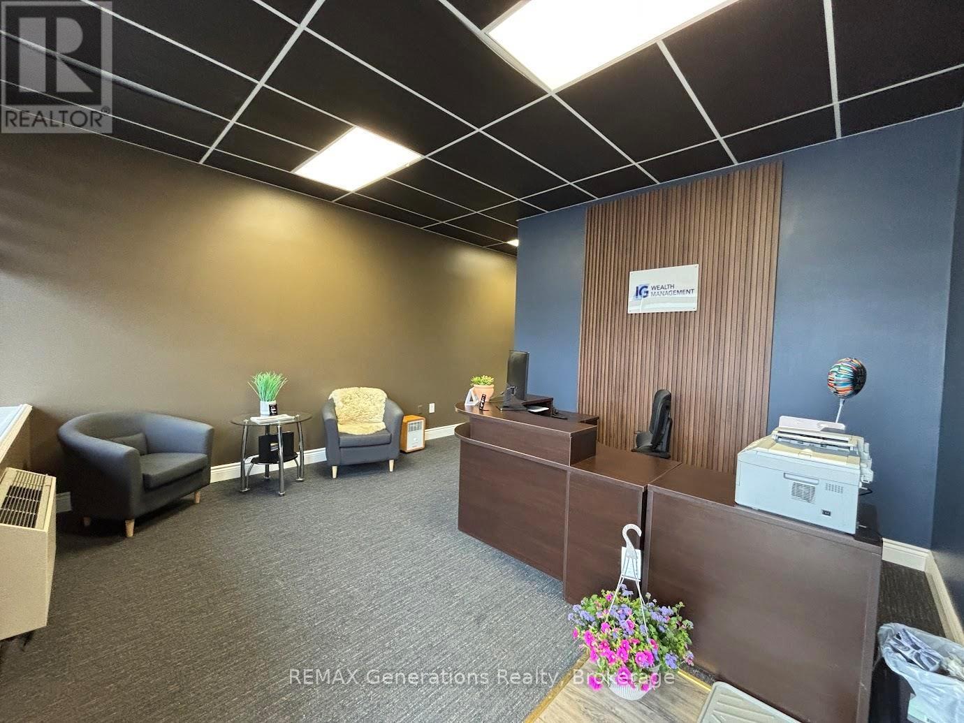2 Ontario Street Property Photo 17