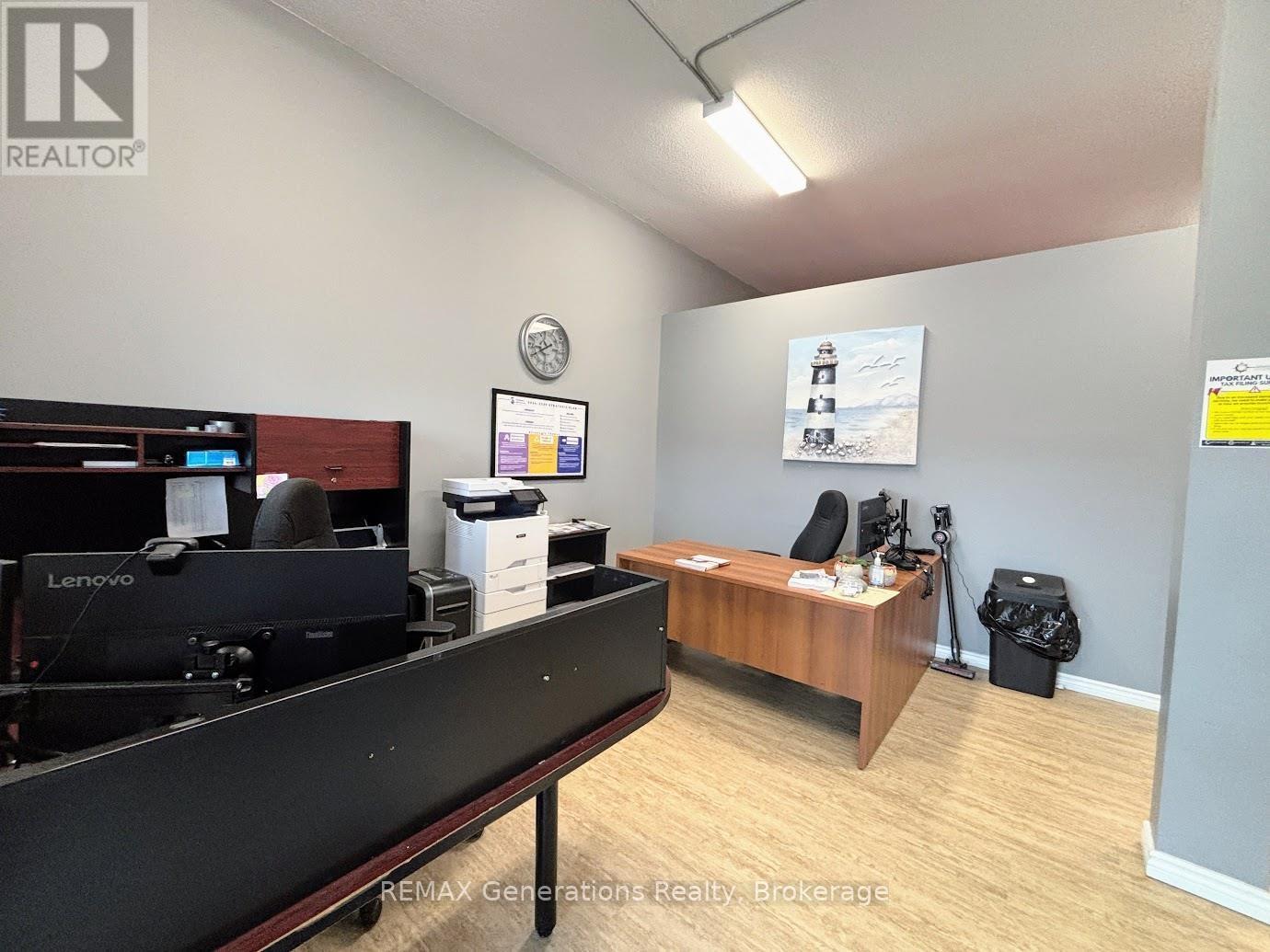 2 Ontario Street Property Photo 21