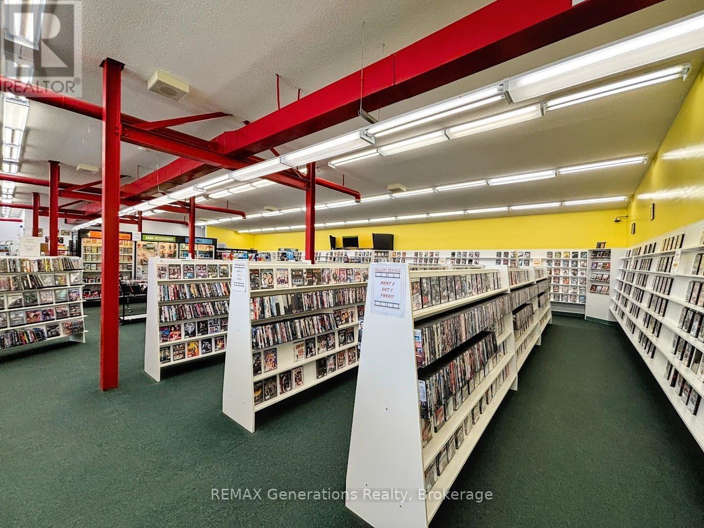 2 Ontario Street Property Photo 31