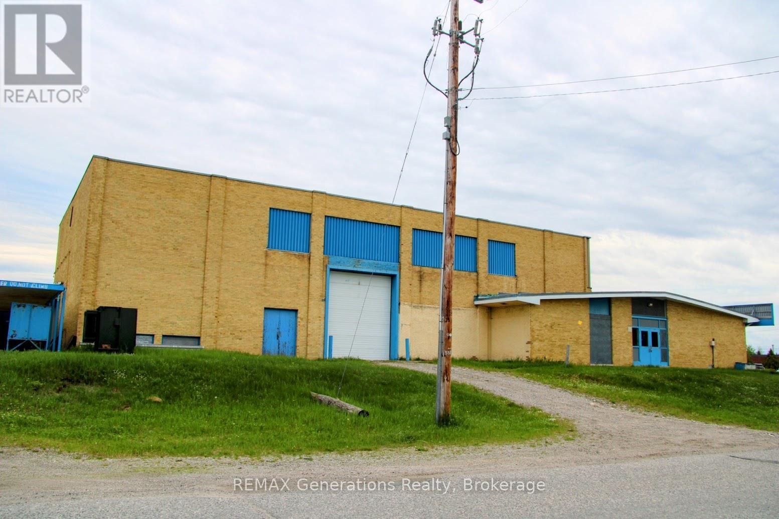 2 Ontario Street Property Photo 47