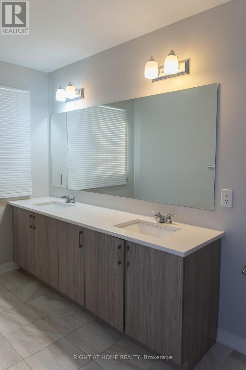 76 Kindred Row Property Photo 14