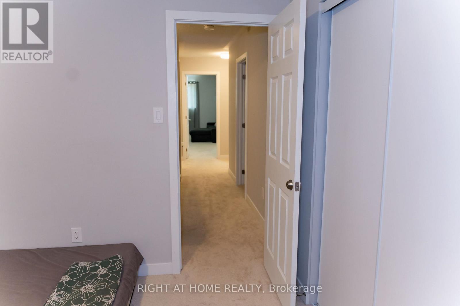 76 Kindred Row Property Photo 16
