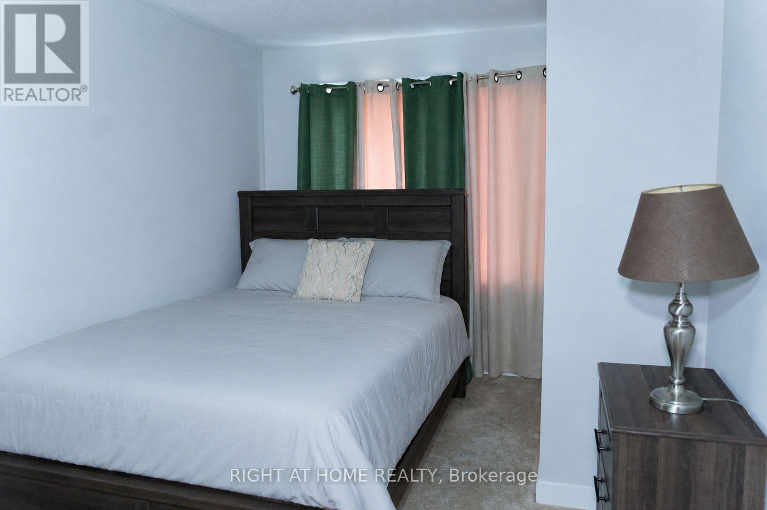 76 Kindred Row Property Photo 17