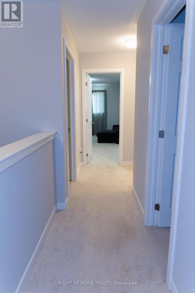 76 Kindred Row Property Photo 27