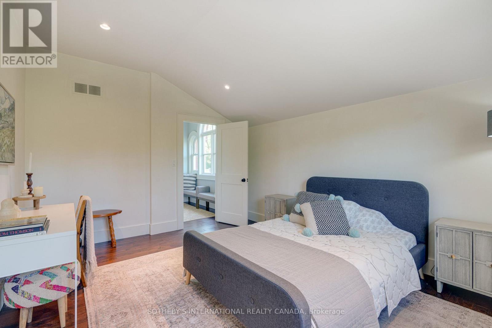 2877 Mcsherry Lane Property Photo 27