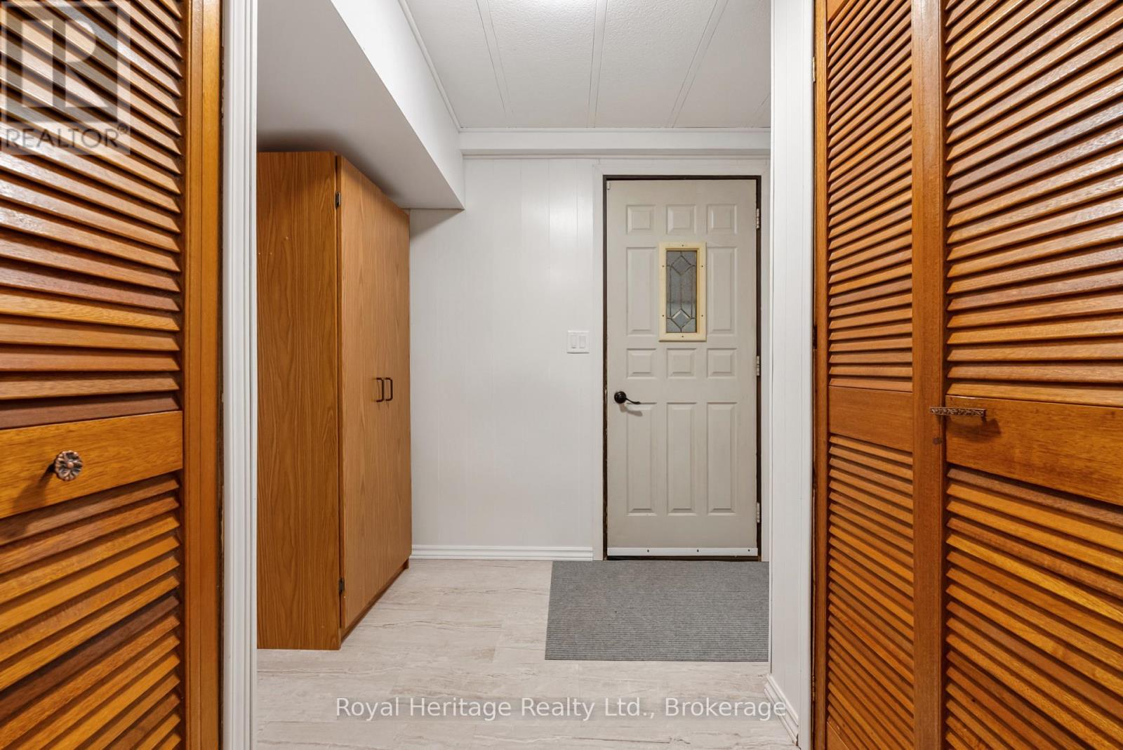 17 Circle Drive Property Photo 12