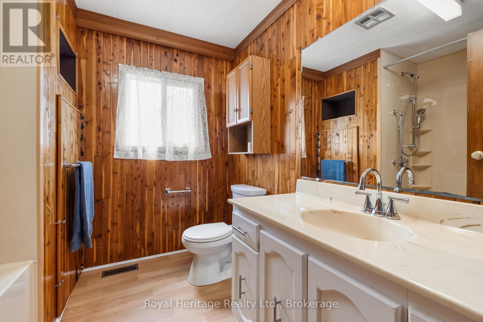17 Circle Drive Property Photo 14