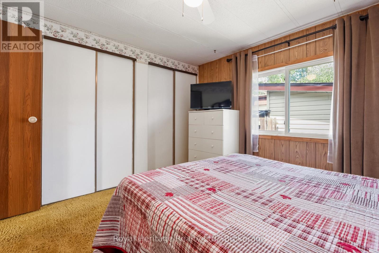 17 Circle Drive Property Photo 16