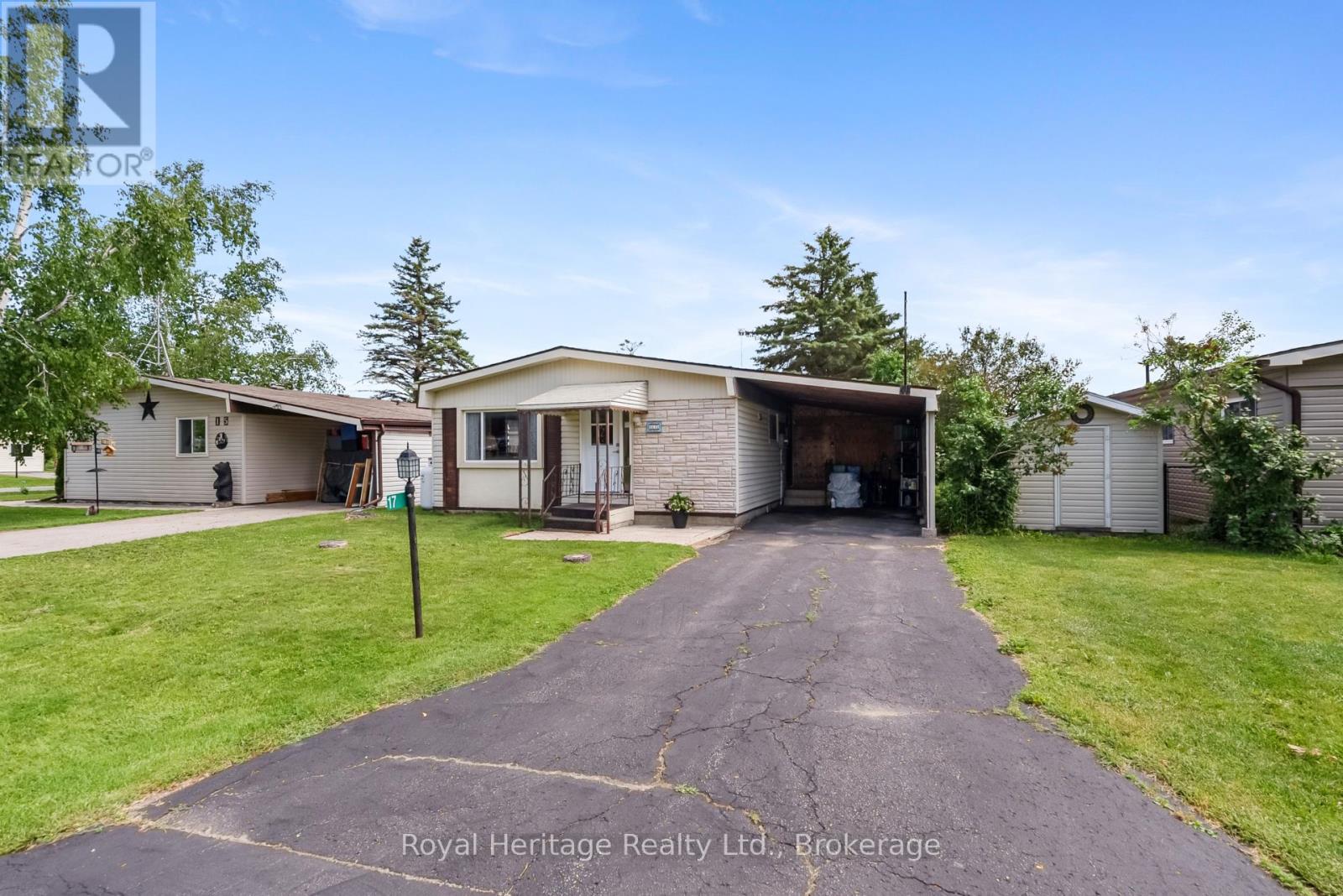 17 Circle Drive Property Photo 24