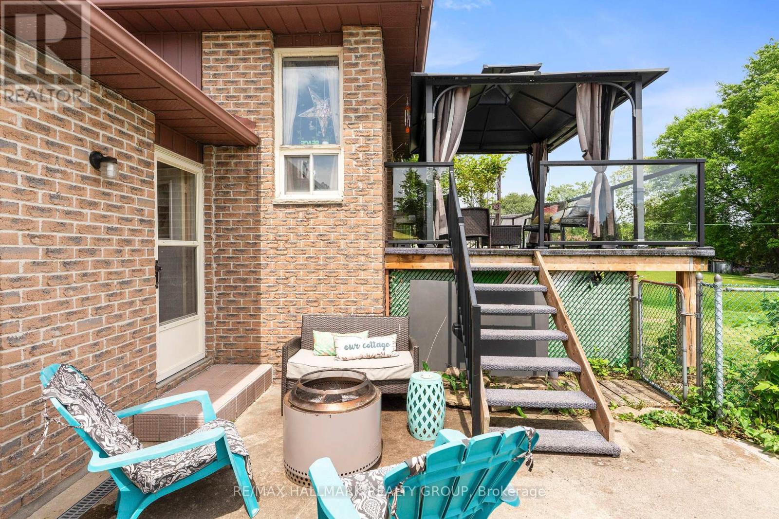 17 Sunnymede Avenue Property Photo 11