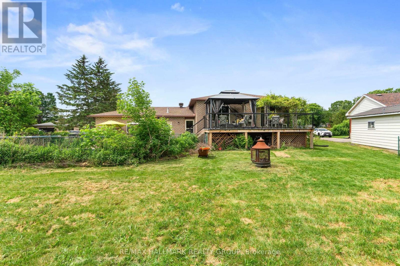 17 Sunnymede Avenue Property Photo 13