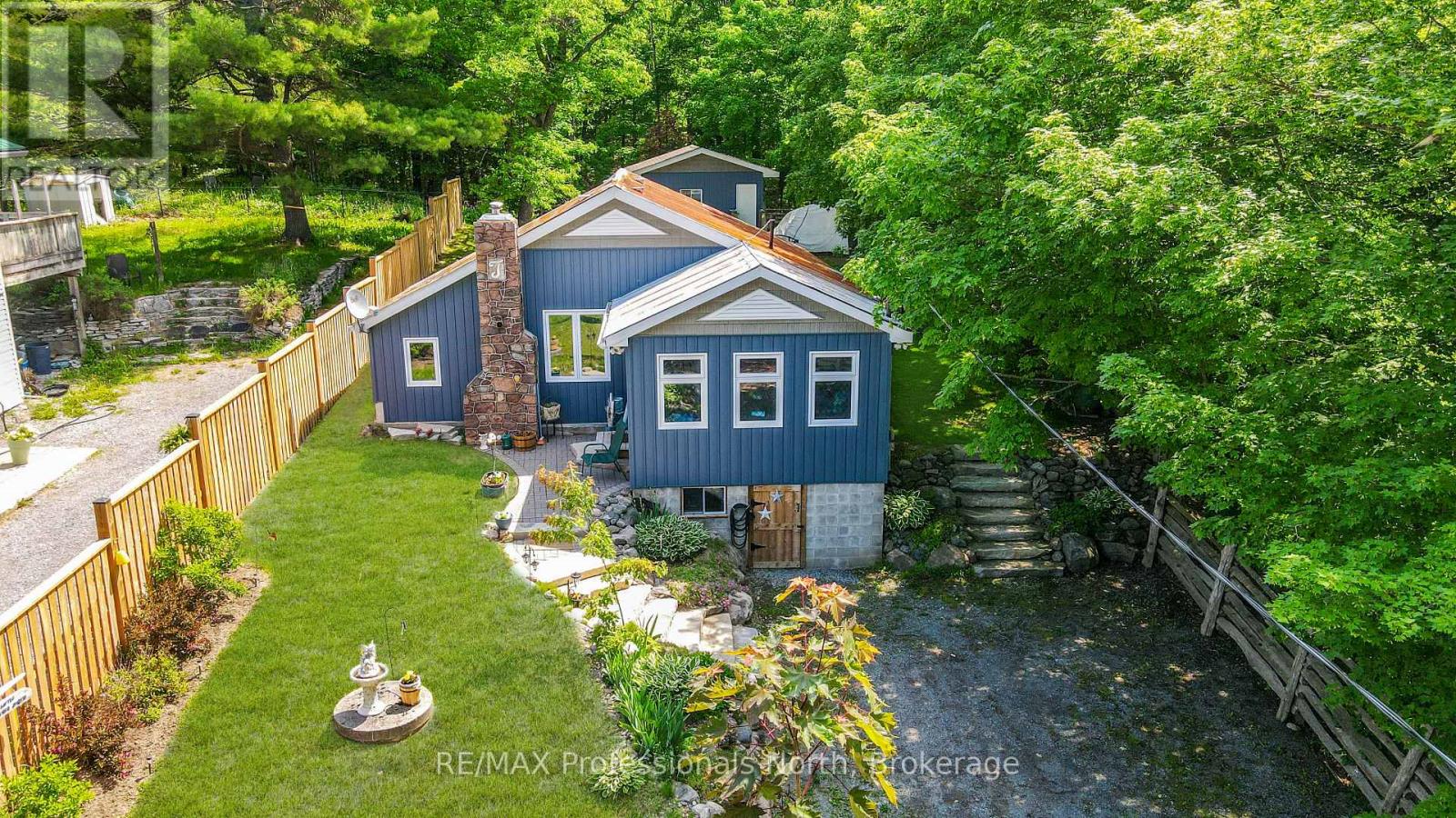 203 Burleigh Street Property Photo 1