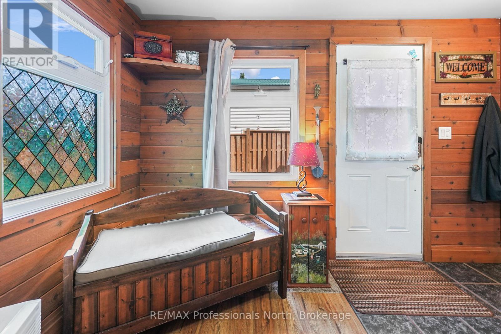 203 Burleigh Street Property Photo 22