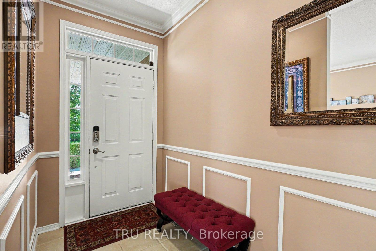 40 Cimarron Crescent Property Photo 4