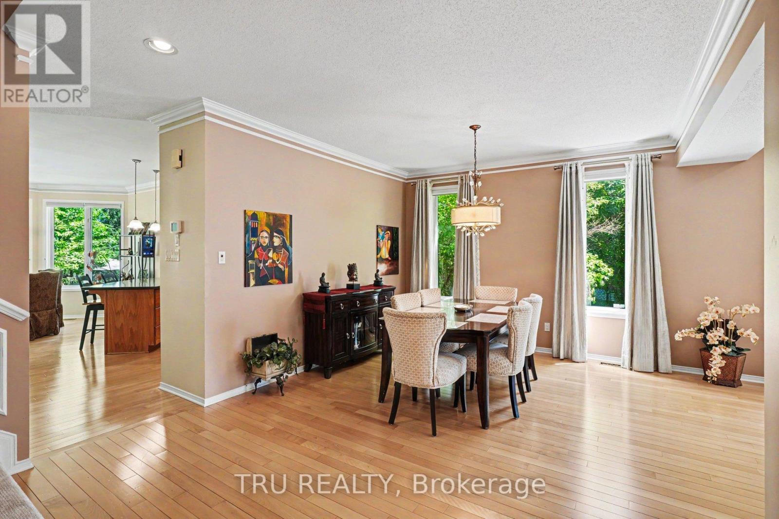 40 Cimarron Crescent Property Photo 7