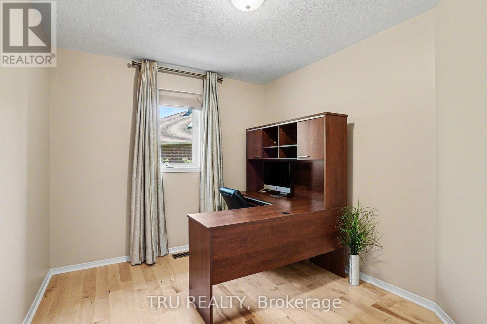 40 Cimarron Crescent Property Photo 25