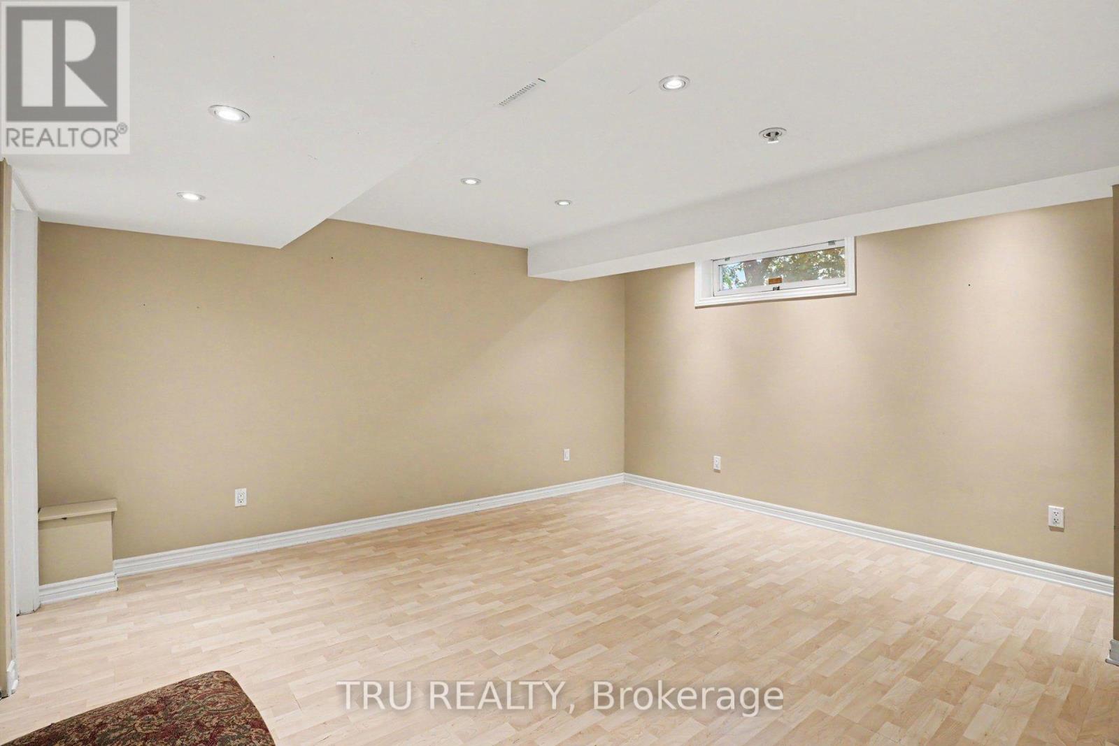 40 Cimarron Crescent Property Photo 28