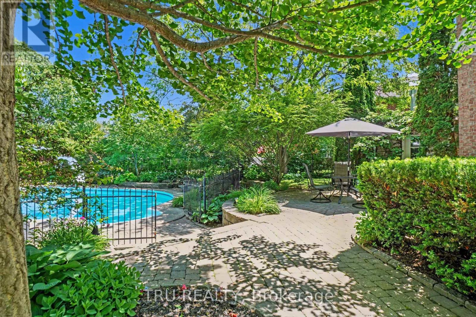 40 Cimarron Crescent Property Photo 32