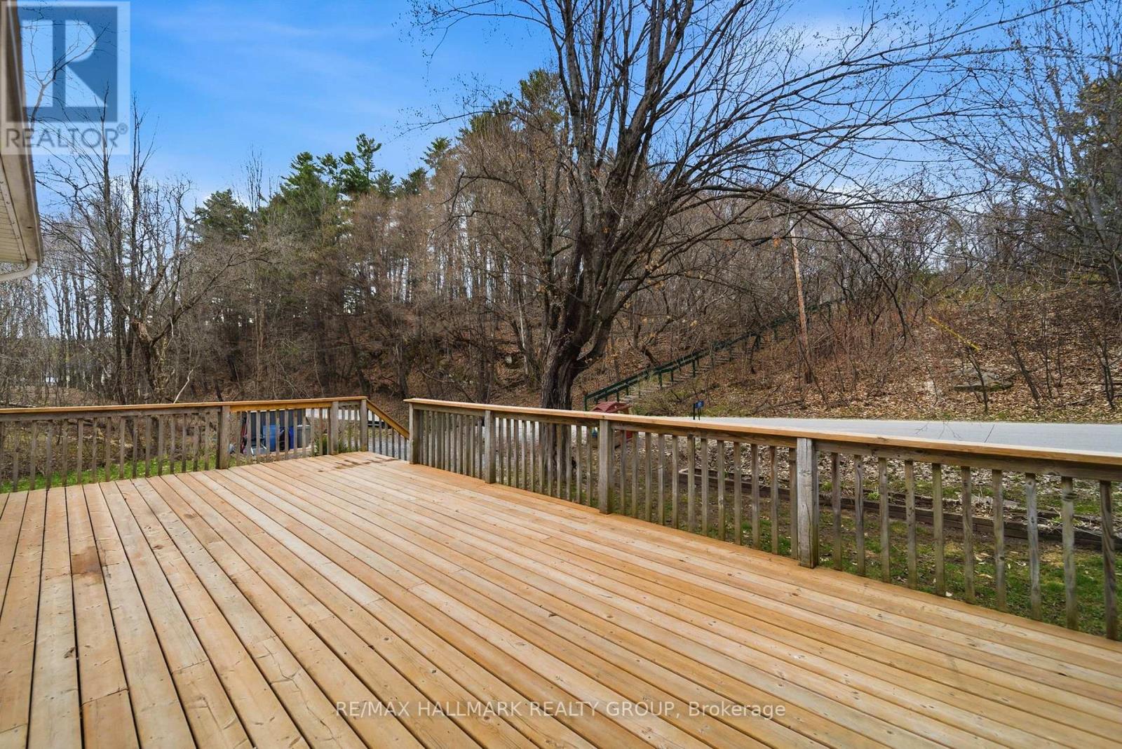 17 Kenney Road Property Photo 4