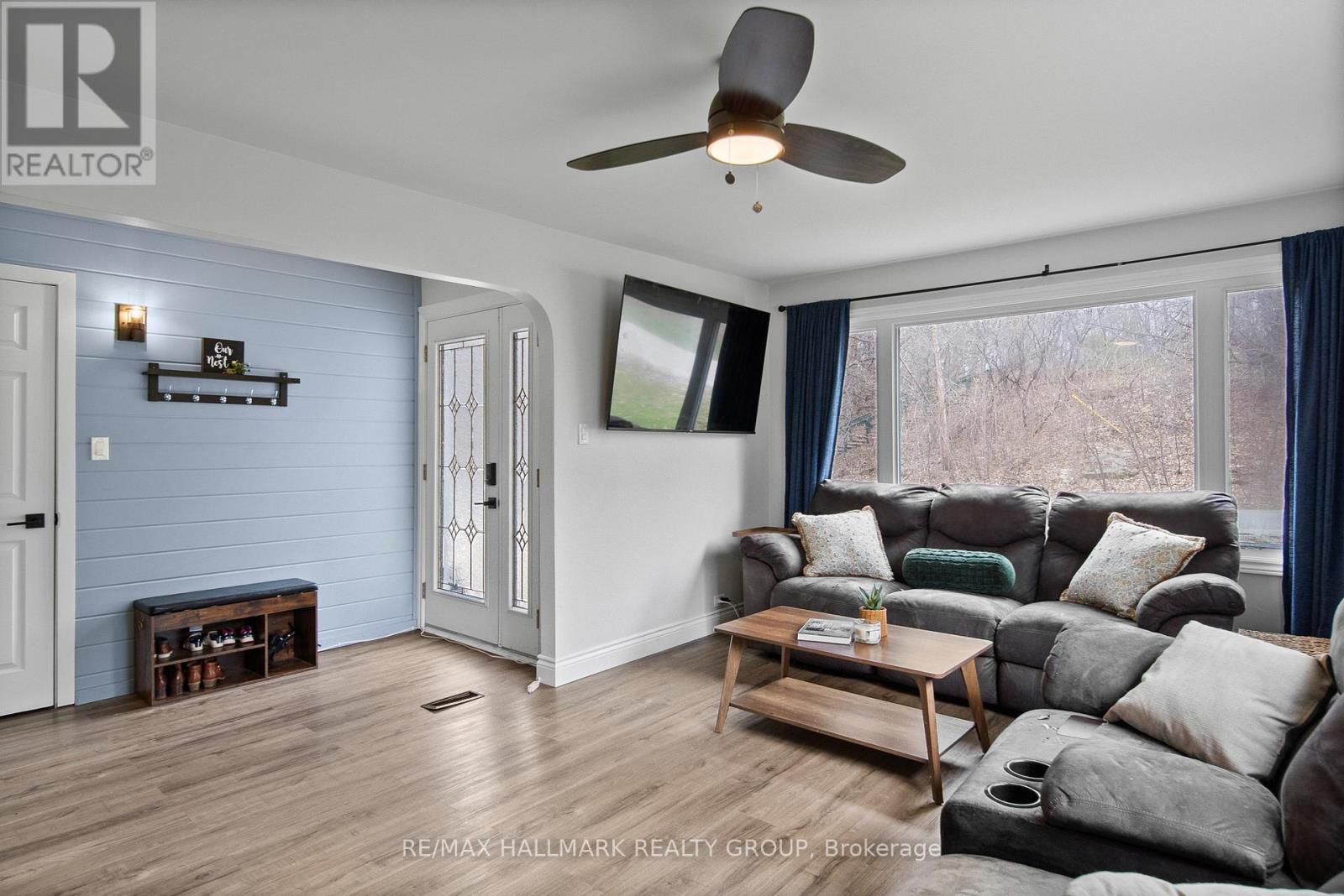 17 Kenney Road Property Photo 7